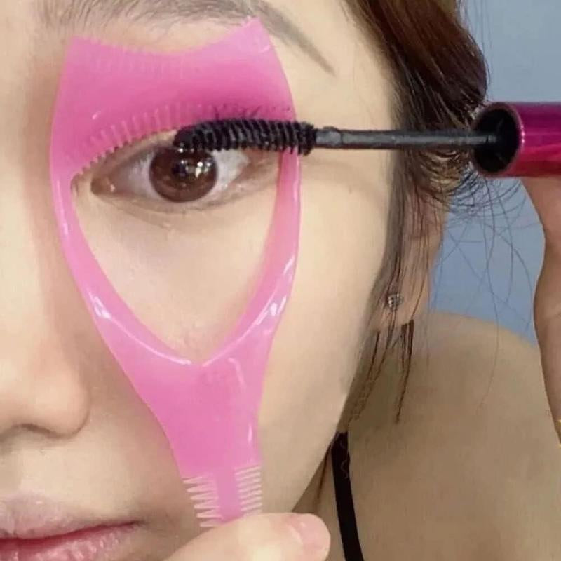 2Pcs 3 in 1 Makeup Cosmetic Eyelash Tool Upper Lower Eye Lash Mascara Guard Applicator